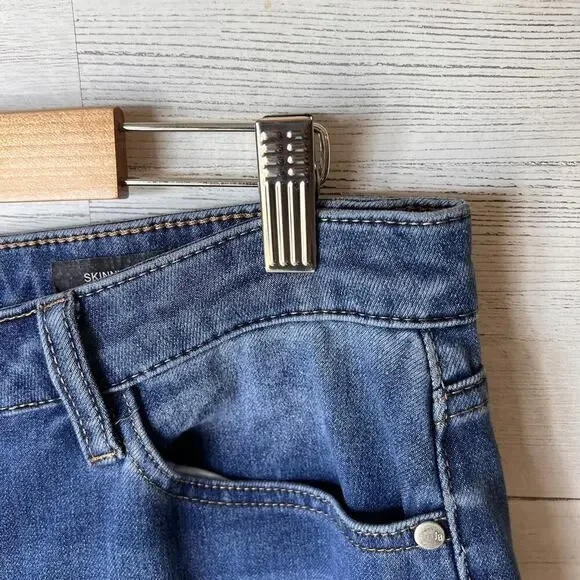 Judy Blue Jeans Womens Size 15/32 Blue Skinny Fit Medium Wash Stretch Denim - Picture 10 of 16